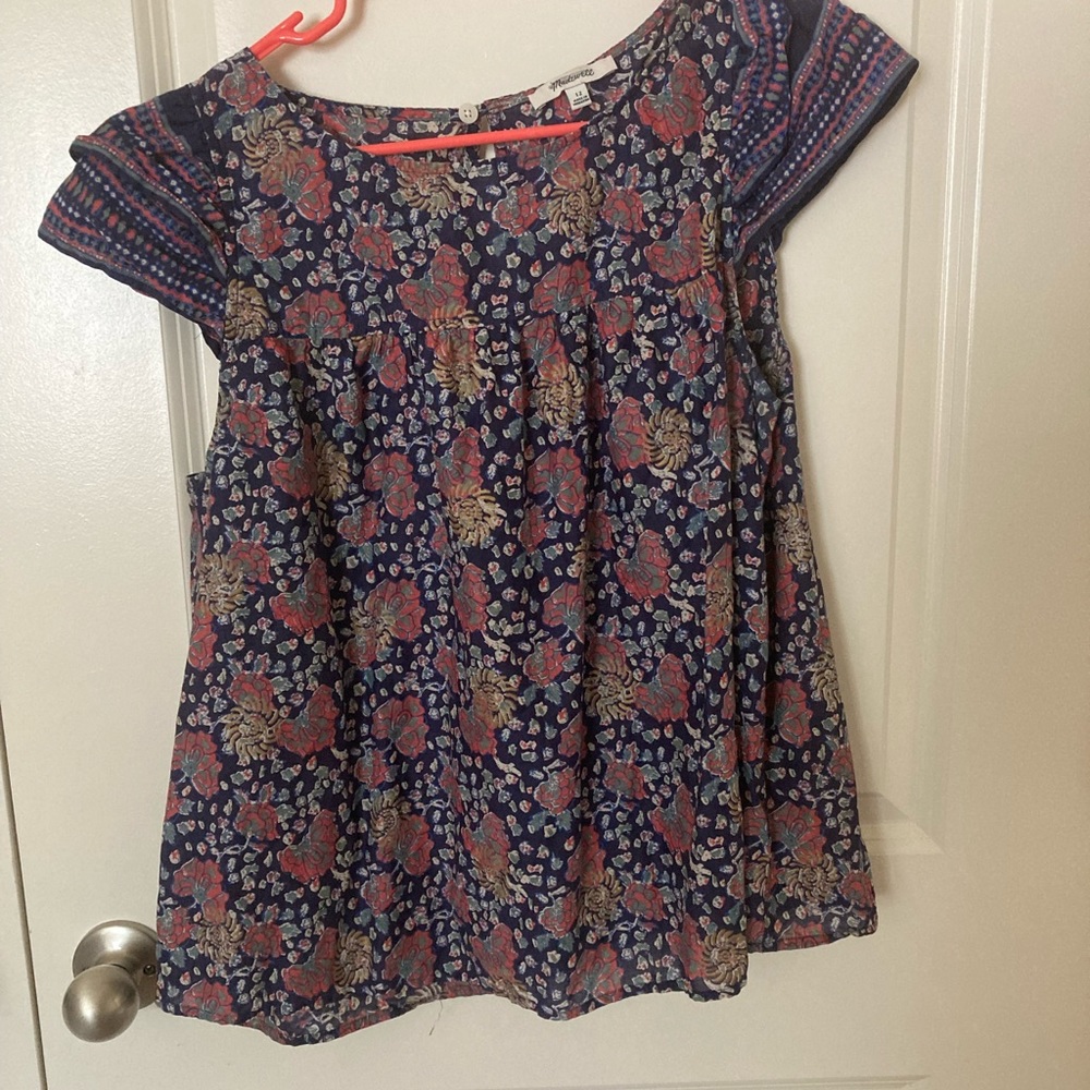 Madewell sleeveless shirt